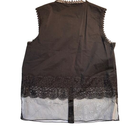 NWT Tahari Zeena Sz M Sleeveless Blouse Goth Romantic Lace and Netting - Picture 4 of 9